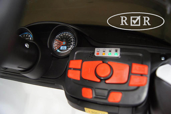 Электромобиль детский RiverToys Mercedes T007TT (белый) с дистанционным управлением